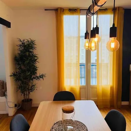 Apartment Lumineux & Cosy, Au Coeur De *